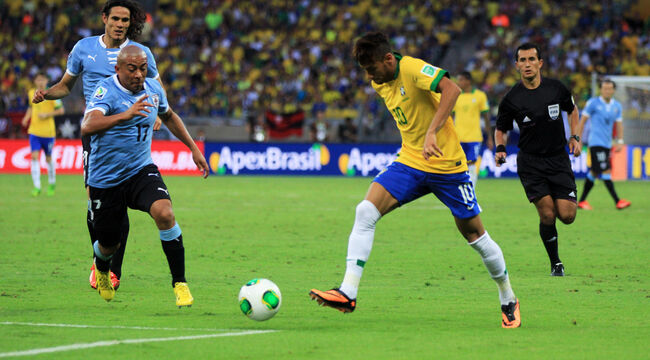 Màn so tài giữa Uruguay vs Brazil