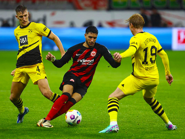 Màn so tài giữa Dortmund vs Frankfurt