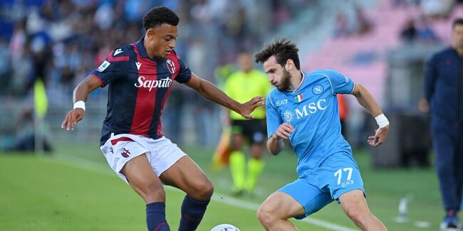 Màn so tài giữa Napoli vs Bologna